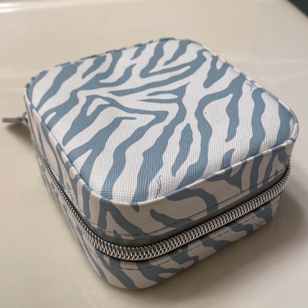 Milly Travel Jewelry Case in light blue zebra print